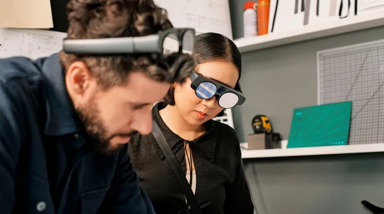 نگاهی به جدیدترین هدستهای VR و AR 17 A look at the latest VR and AR headsets